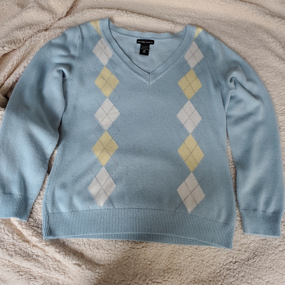 New York & Company Med Lt Blue Sweater